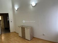 Eladó téglalakás, Szegeden 42.5 M Ft, 2 szobás