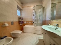 Eladó családi ház, Budakeszin 169.9 M Ft, 5 szobás