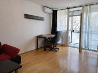 Kiadó panellakás, albérlet, Pécsett 200 E Ft / hó, 3 szobás