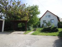 Eladó családi ház, Pécsett 94.9 M Ft, 1+4 szobás