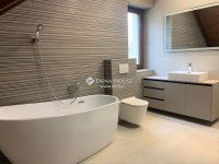 Eladó családi ház, Leányfaluban 279 M Ft, 6 szobás