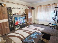 Eladó téglalakás, Szombathelyen 42 M Ft, 2 szobás