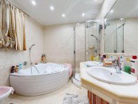 Eladó családi ház, Halmajon 100.965 M Ft, 6 szobás