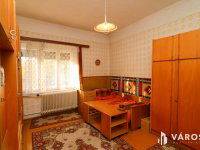 Eladó családi ház, Békésen 18 M Ft, 3 szobás