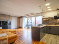 Eladó téglalakás, II. kerületben 274 M Ft, 4 szobás