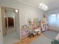 Eladó panellakás, XV. kerületben 78.9 M Ft, 3 szobás