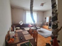 Eladó családi ház, XX. kerületben 201.9 M Ft, 7 szobás