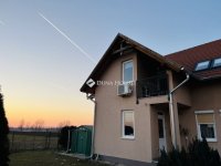 Eladó téglalakás, Dunavarsányban 70.9 M Ft, 3+1 szobás