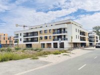 Eladó üzlethelyiség, Győrött 79.9 M Ft, 3 szobás