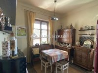 Eladó családi ház, XVI. kerületben 239 M Ft, 5 szobás