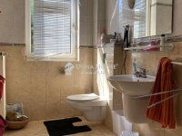 Eladó családi ház, Budakeszin 219 M Ft, 11 szobás