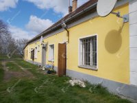 Eladó családi ház, Bőnyön 29 M Ft, 6 szobás