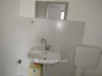 Kiadó iroda, Pécsett 65 E Ft / hó, 2 szobás