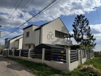 Eladó családi ház, Kerepesen 189.9 M Ft, 5 szobás