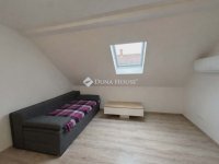 Eladó családi ház, Lakitelken 77.99 M Ft, 5 szobás