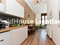 Eladó téglalakás, VII. kerületben 185 M Ft, 5 szobás