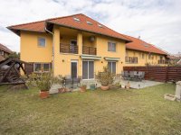 Eladó sorház, Szentendrén 219.99 M Ft, 5 szobás