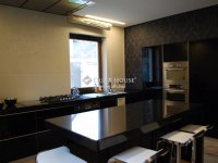 Eladó családi ház, Szentendrén 616 M Ft, 3 szobás