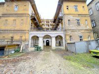 Eladó garázs, XIV. kerületben, Dózsa György úton 6.99 M Ft