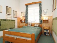 Eladó családi ház, Veszprémben 149 M Ft, 4+1 szobás