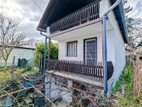 Eladó nyaraló, Vértesszőlősön 8 M Ft, 3 szobás