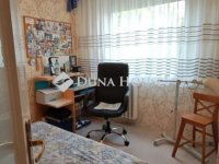 Eladó panellakás, Kecskeméten 44.9 M Ft, 3 szobás