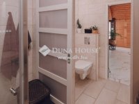 Eladó családi ház, Kecskeméten 225 M Ft, 5 szobás