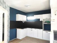 Eladó családi ház, Mogyoródon 170 M Ft, 5 szobás