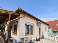 Eladó családi ház, Tóalmáson 49.99 M Ft, 3 szobás