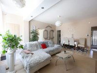 Eladó családi ház, XVII. kerületben 179.9 M Ft, 5 szobás