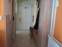 Eladó téglalakás, Komlón 22.3 M Ft, 2 szobás