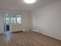 Eladó téglalakás, Szegeden 55 M Ft, 2 szobás