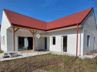 Eladó családi ház, Györkönyön 47 M Ft, 5 szobás