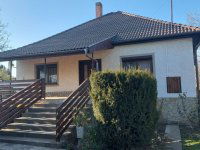 Eladó családi ház, Pusztaszabolcson 83.9 M Ft, 3 szobás