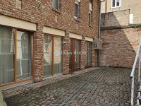 Eladó iroda, Pécsett, Jókai téren 59.99 M Ft