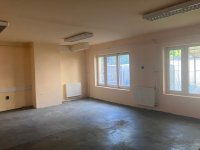 Eladó üzlethelyiség, Nyíregyházán 32.9 M Ft, 5 szobás