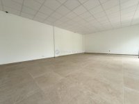 Eladó üzlethelyiség, Nyíregyházán, Kállói úton 68 M Ft