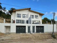 Eladó ikerház, Kerepesen 109 M Ft, 5 szobás