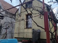 Eladó nyaraló, Vértesszőlősön 7.5 M Ft, 1 szobás