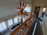 Eladó családi ház, XVII. kerületben 249 M Ft, 9 szobás