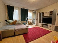 Eladó panellakás, Várpalotán 43 M Ft, 2 szobás