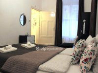 Eladó téglalakás, V. kerületben 84 M Ft, 2 szobás