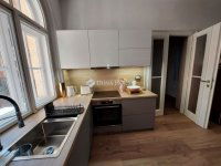 Eladó téglalakás, Baján 99.99 M Ft, 2 szobás