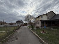 Eladó családi ház, Tápiószecsőn 69.4 M Ft, 8 szobás