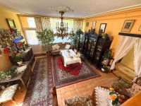 Eladó családi ház, Móron 138 M Ft, 6+2 szobás