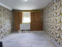 Eladó családi ház, Újszászon 15.9 M Ft, 3 szobás