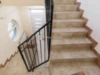 Eladó családi ház, XVI. kerületben 220 M Ft, 6 szobás