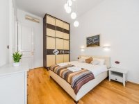 Eladó téglalakás, VI. kerületben 149 M Ft, 4 szobás