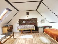 Eladó családi ház, Pécsett 84.9 M Ft, 4 szobás