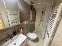 Kiadó téglalakás, albérlet, Pécsett 170 E Ft / hó, 2 szobás